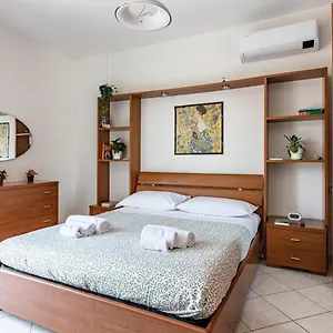 Appartamento With Balcony Near Cisanello Hospital, Pisa